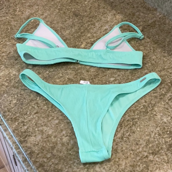 White fox swimwear - Picture 2 of 3